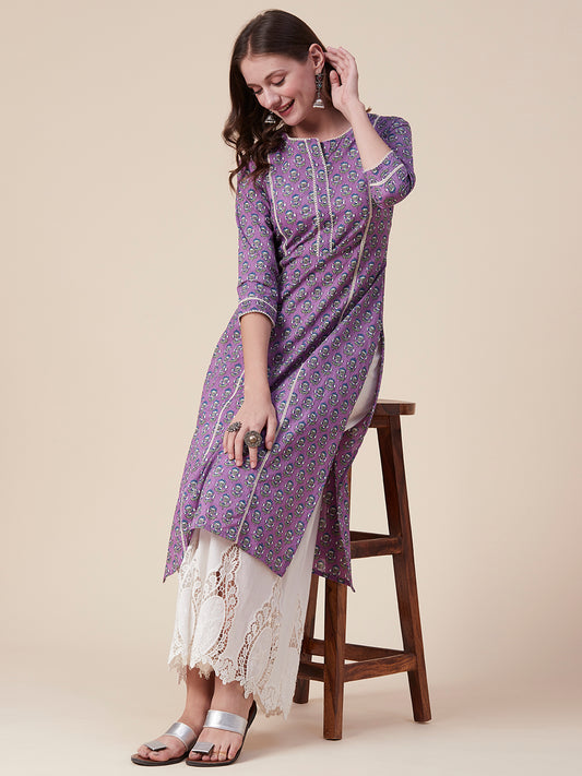 Ethnic-Floral Block Printed Crochet Lace Embellished Paneled Kurta - Purple