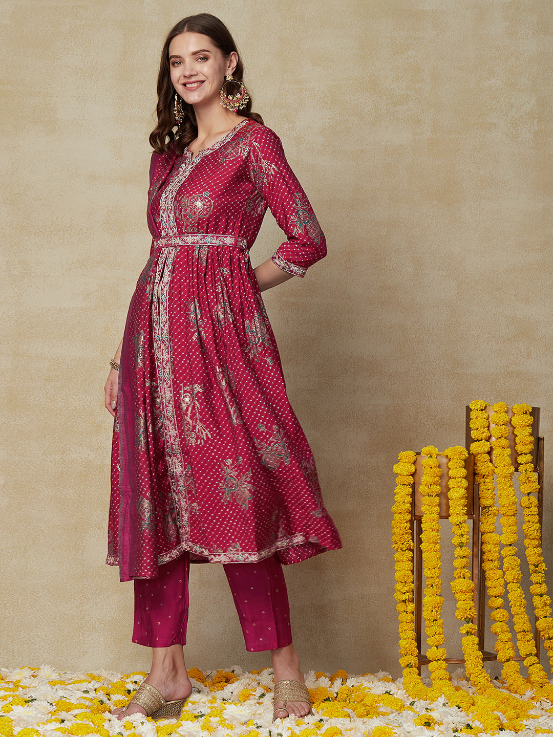 Lehriya Printed Zari Embroidered Pleated Kurta with Pants, Dupatta & Waist Belt - Red & Orange