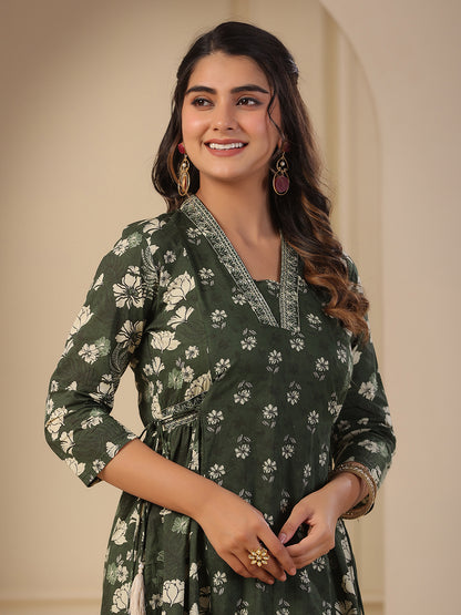 Floral Printed A-Line Paneled Kurta with Pant - Green