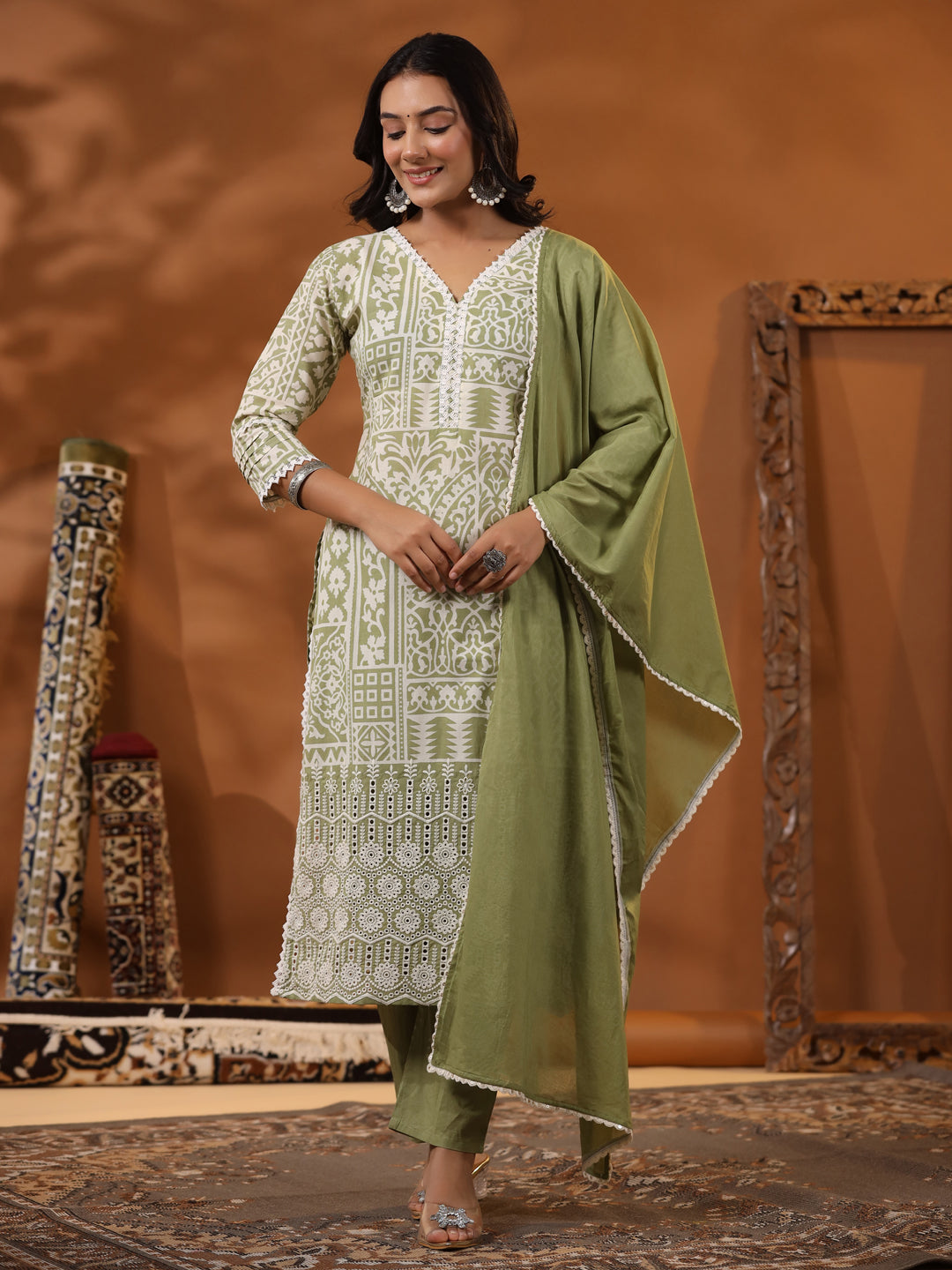 Four piece suit selling with hand embroidery kurta , pents , slip and 2.5 meter dupatta