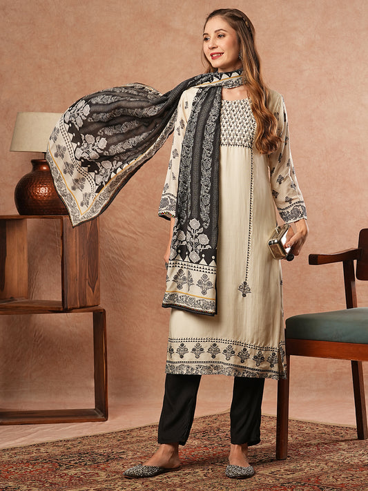 Abstract Printed Stone & Beads Embroidered Kurta with Pants & Dupatta - Off White
