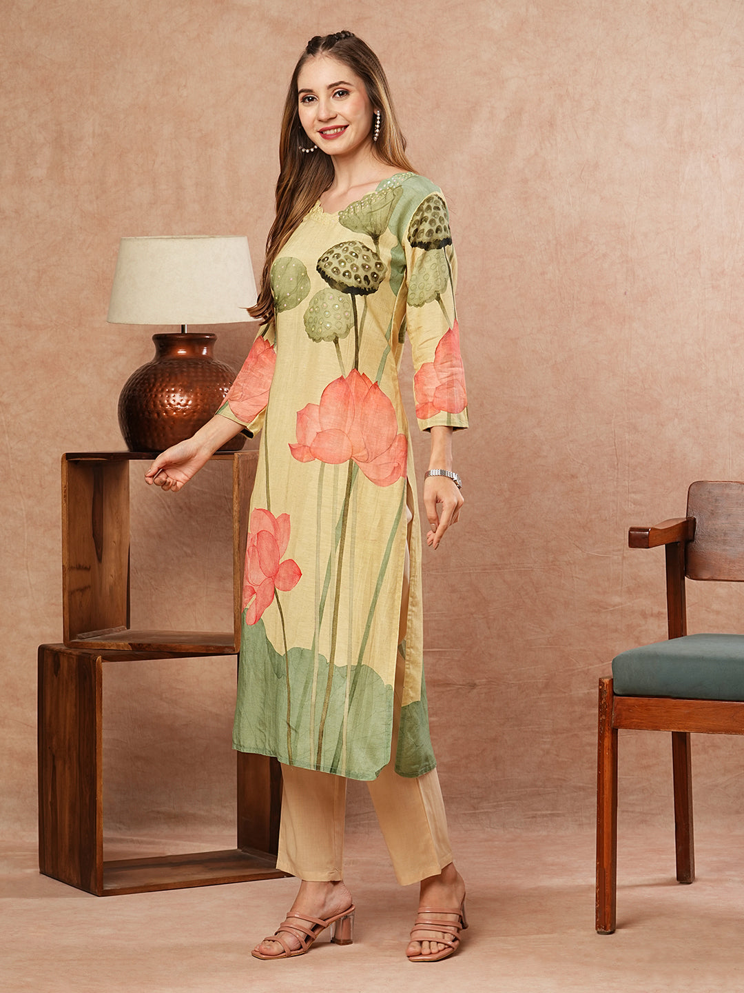 Floral Printed Sequins Embellished Kurta - Pastel Yellow