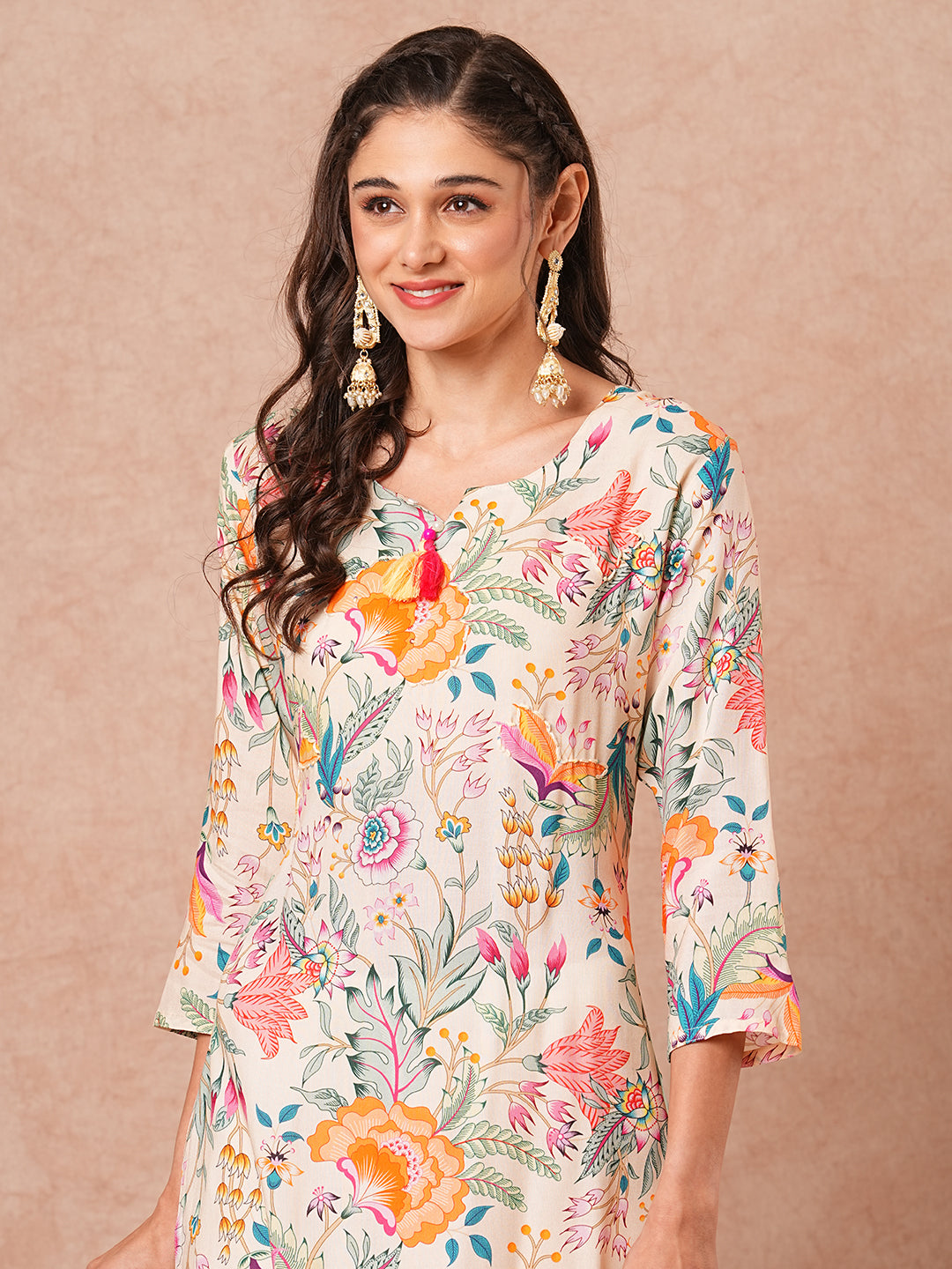 Abstract Floral Printed Straight Fit Kurta - Cream