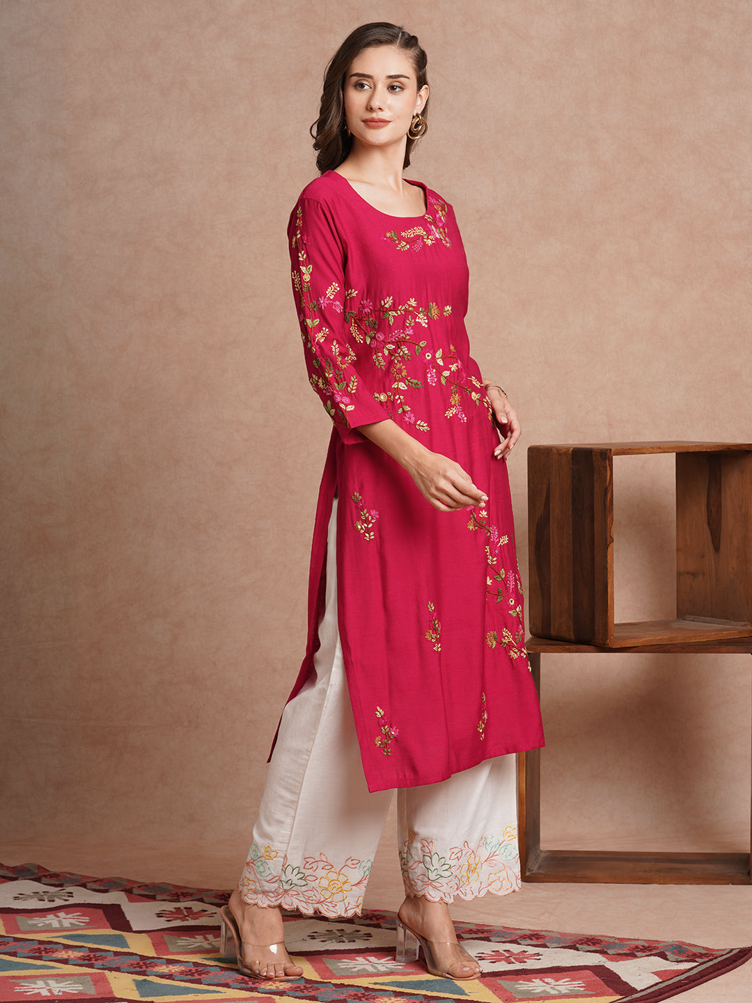 Floral Hand Embroidered Straight Fit Kurta - Pink