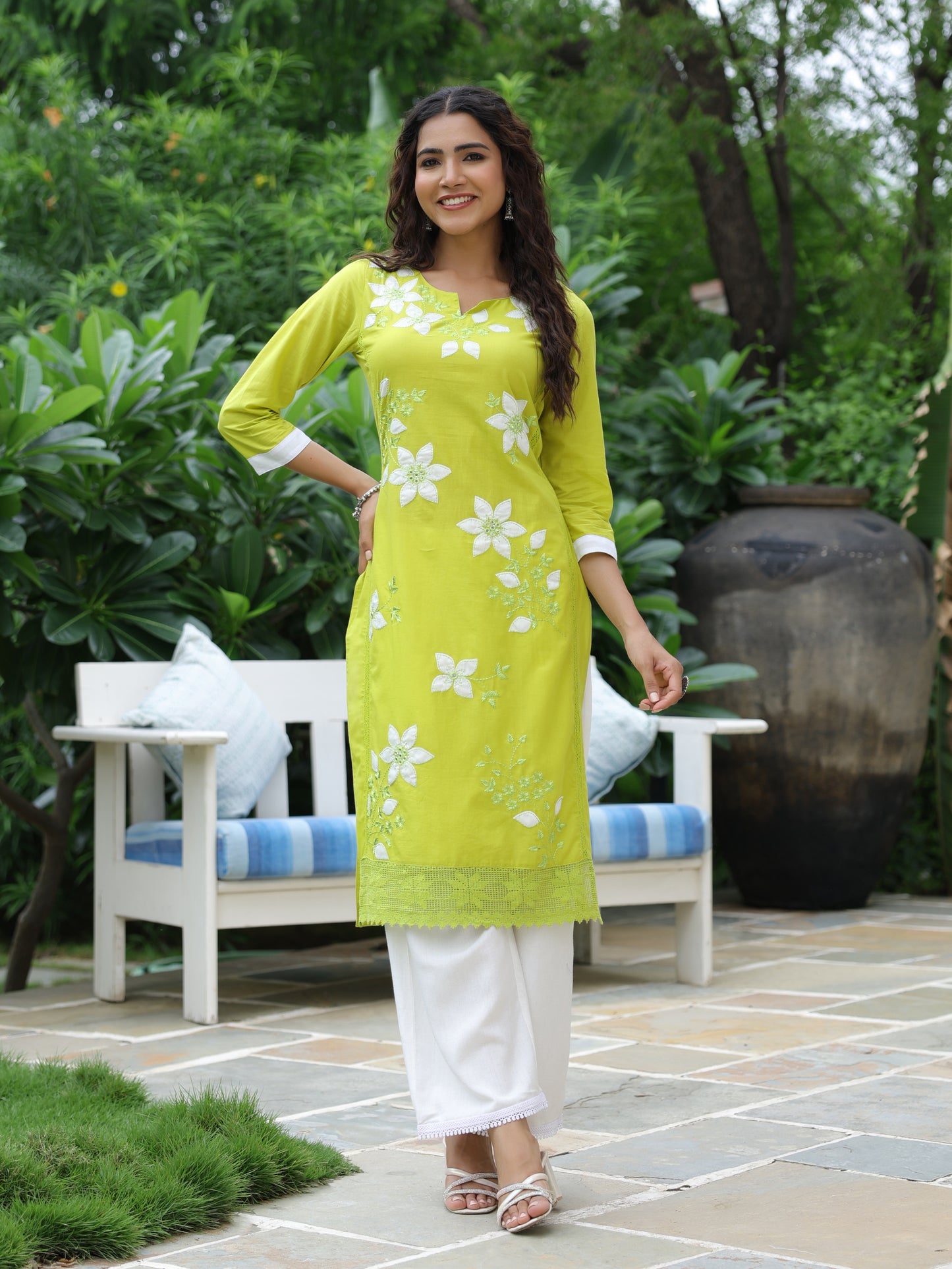 Floral Patchwork Embroidered Straight Fit Kurta - Lime Green
