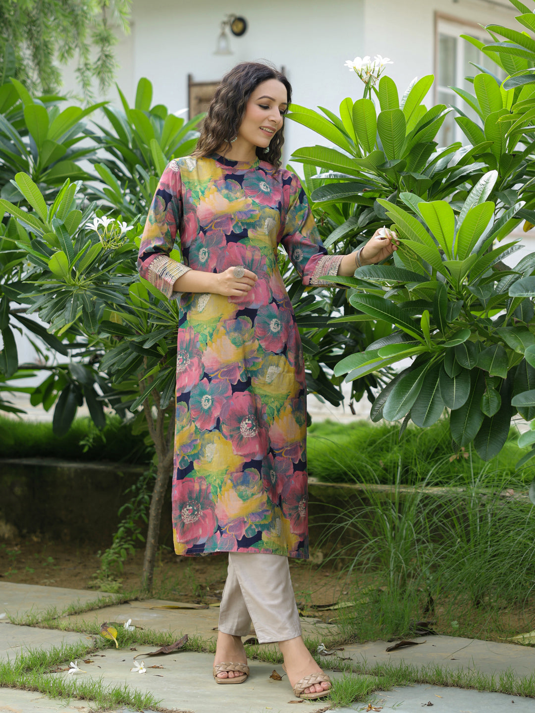 Floral Printed Zari & Sequins Embroidered Kurta - Multi