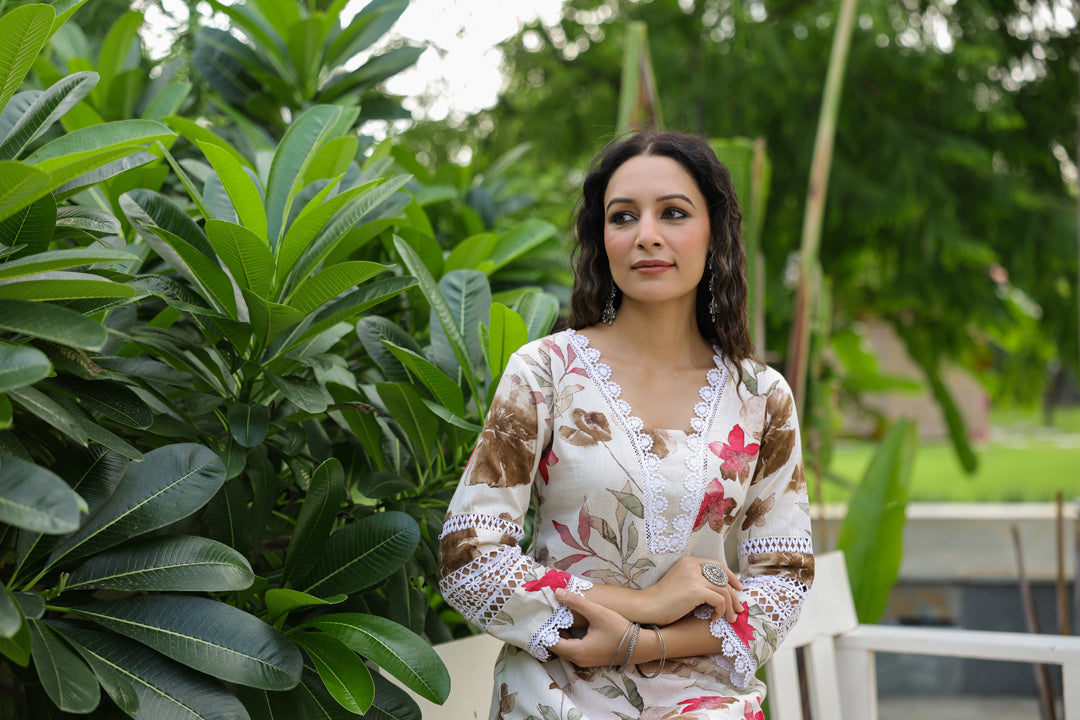 Abstract Floral Printed Straight Fit Kurta - Off White