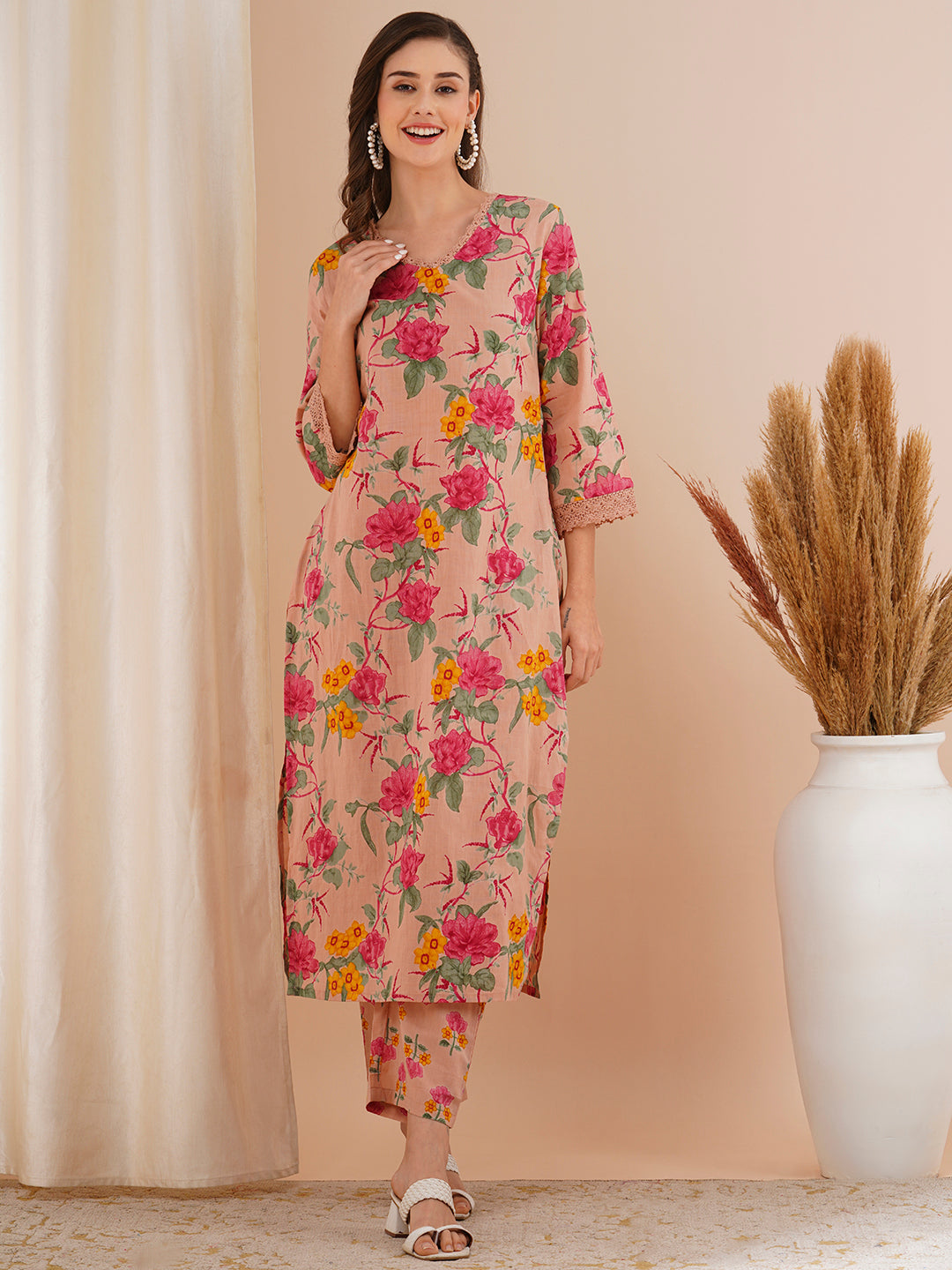 Floral Printed Straight Fit Kurta with Pant - Rose Gold