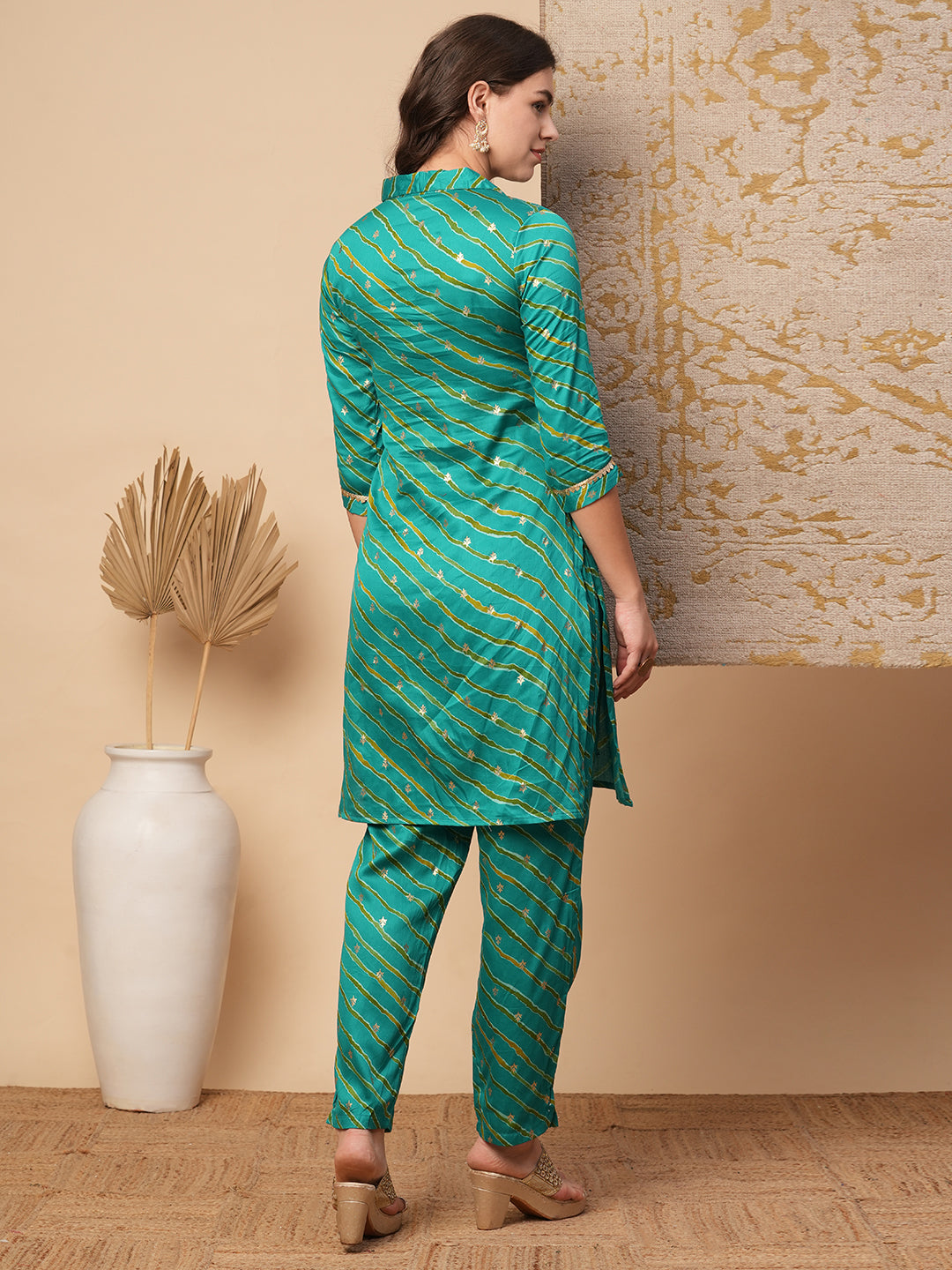 Leheriya Foil Printed Straight Fit Co-ord Set - Sea Green