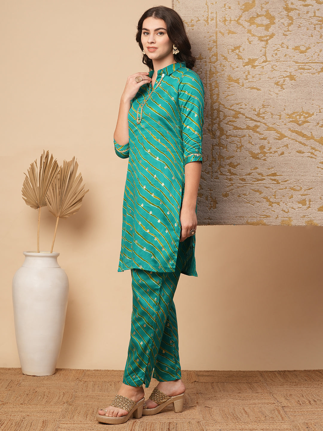 Leheriya Foil Printed Straight Fit Co-ord Set - Sea Green