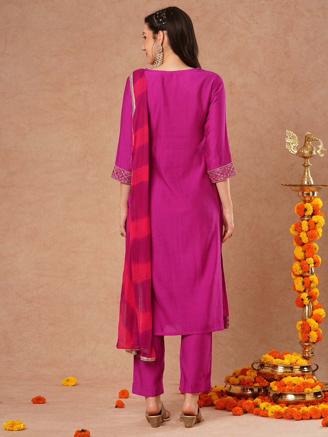 Solid Ethnic Embroidered Straight Fit Kurta with Pant and Leheriya Dupatta - Purple