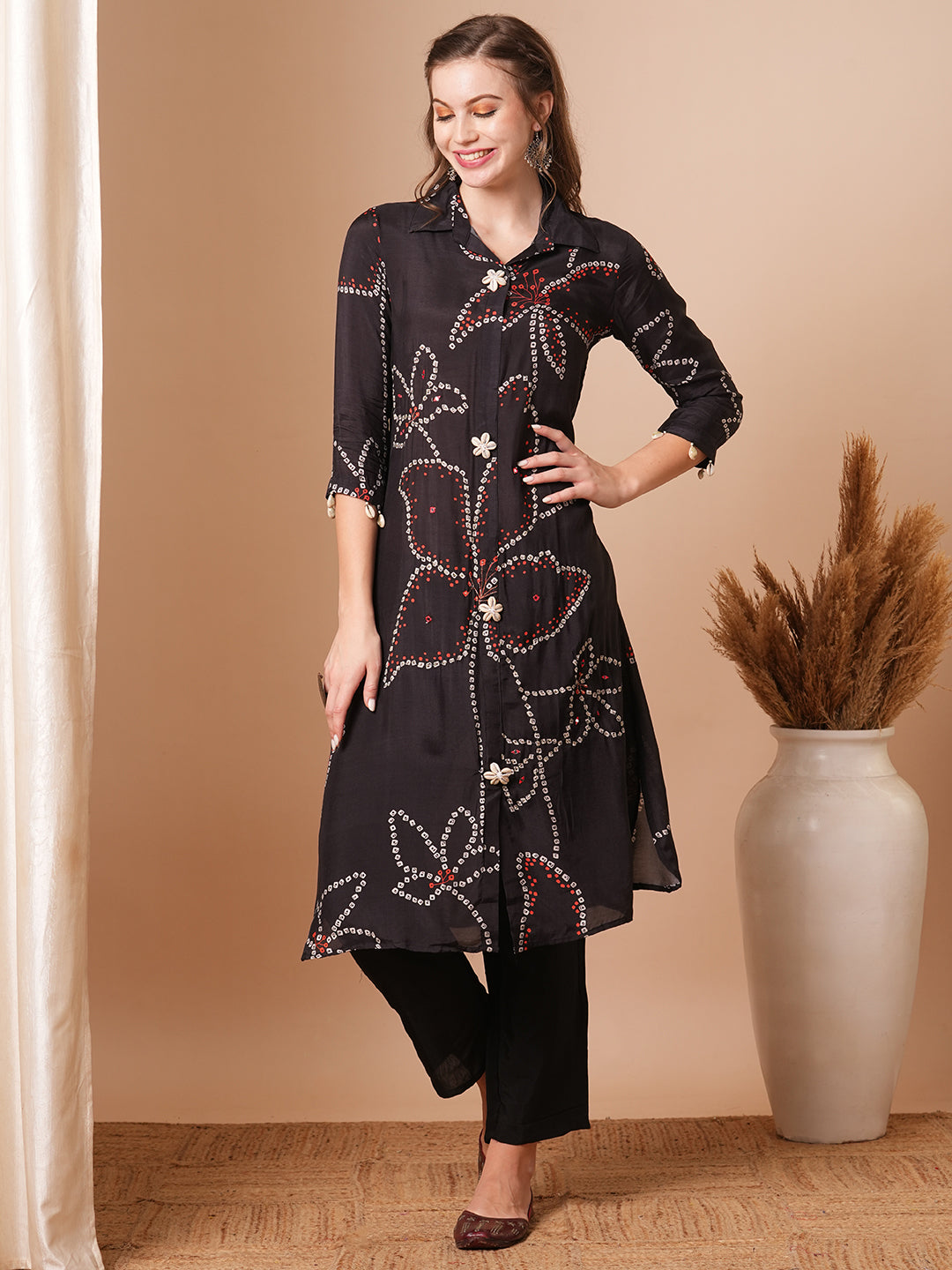 Ethnic Bandhani Printed & Embroidered Straight Fit Kurta with Pant - Black