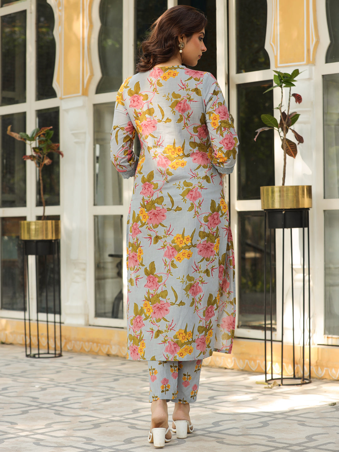 Floral Printed Straight Fit Kurta with Pant - Blue