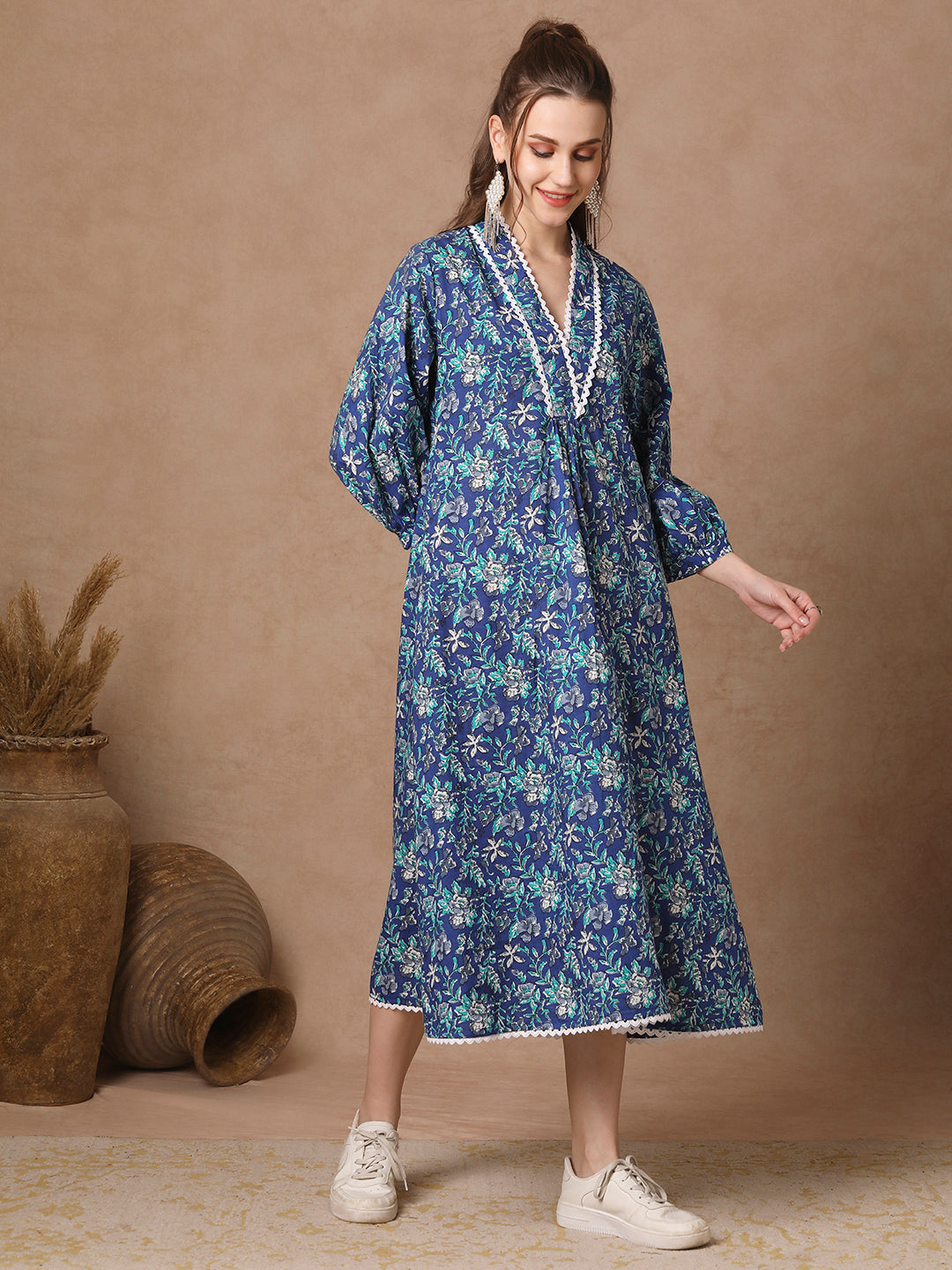Ethnic Floral Printed A-Line Pleated Maxi Dress - Blue