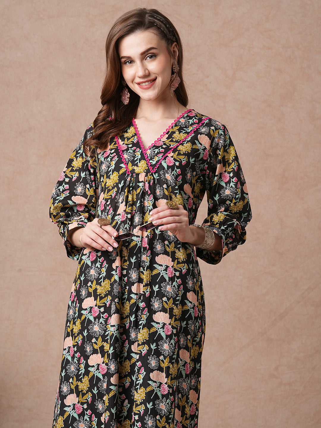 Ethnic Floral Printed A-Line Pleated Maxi Dress - Black