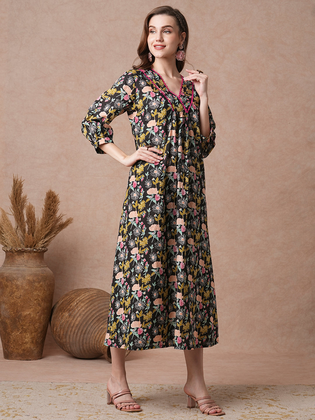 Ethnic Floral Printed A-Line Pleated Maxi Dress - Black