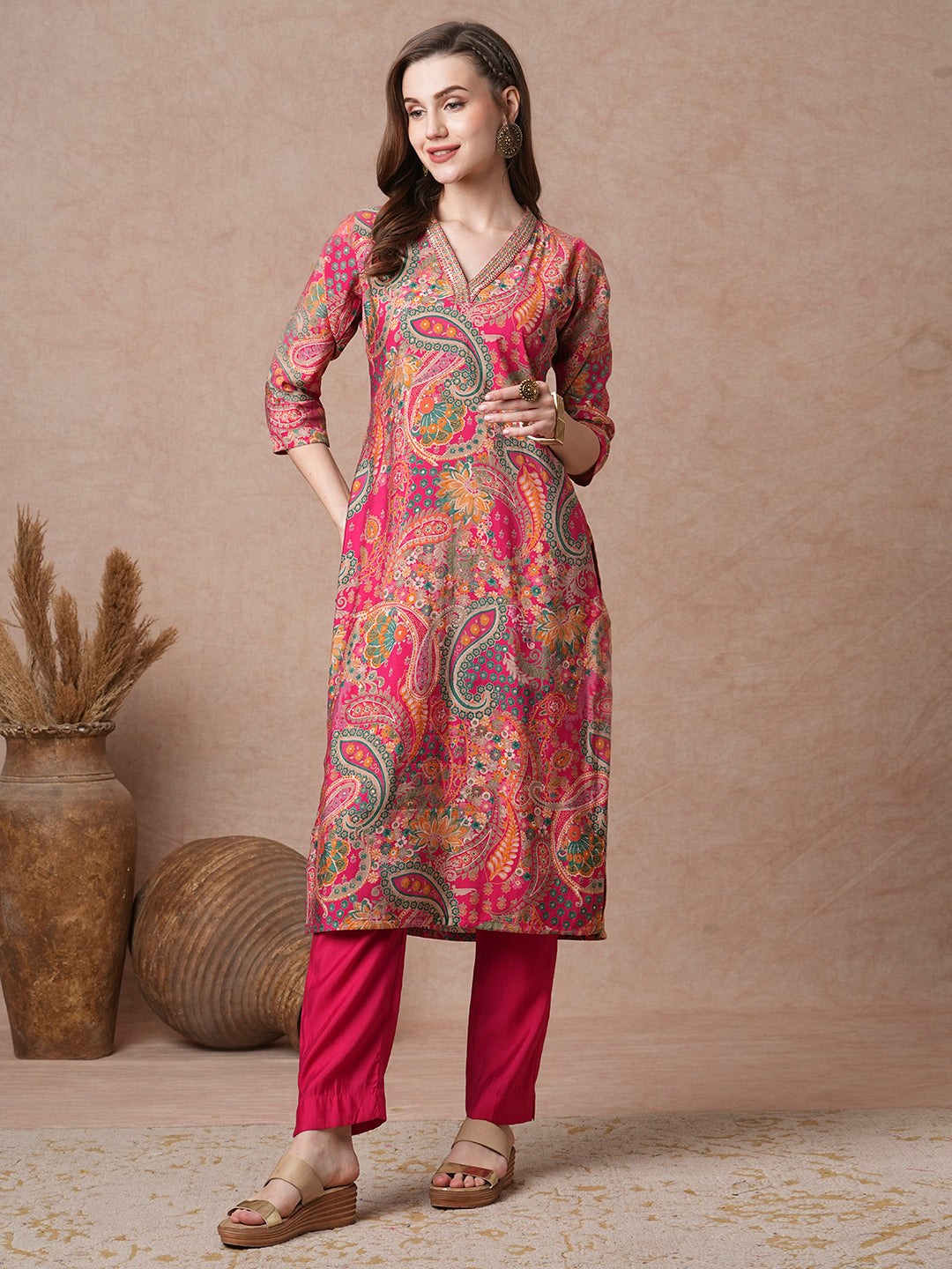 Ethnic Floral Printed Embroidered Straight Fit Kurta with Pant - Pink