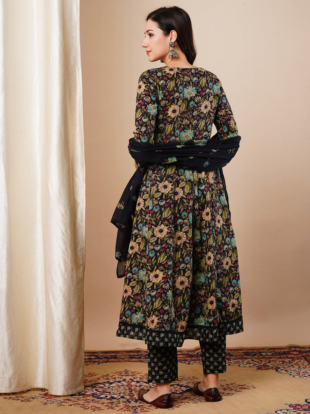 Ethnic Floral Printed Anarkali Flared Kurta with Pant & Dupatta - Black