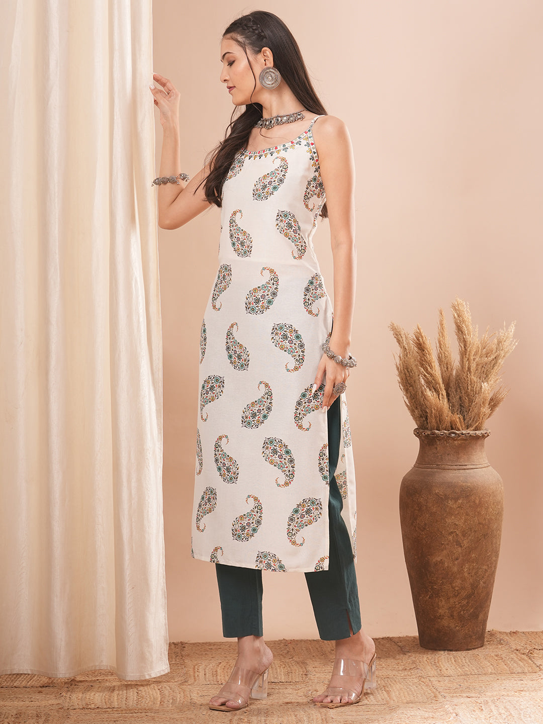 Ethnic Printed & Embroidered Straight Fit Kurta - Off White