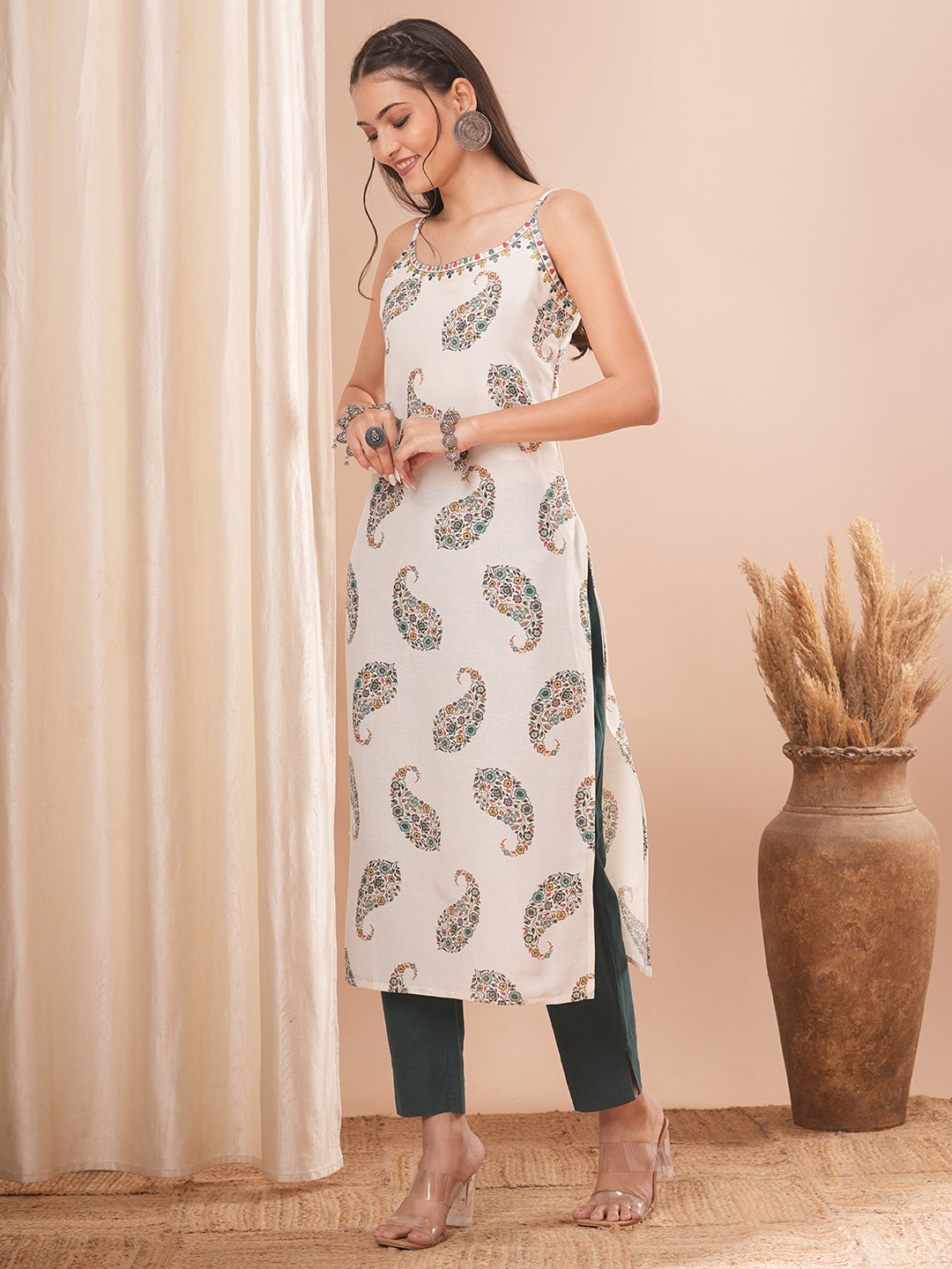 Ethnic Printed & Embroidered Straight Fit Kurta - Off White