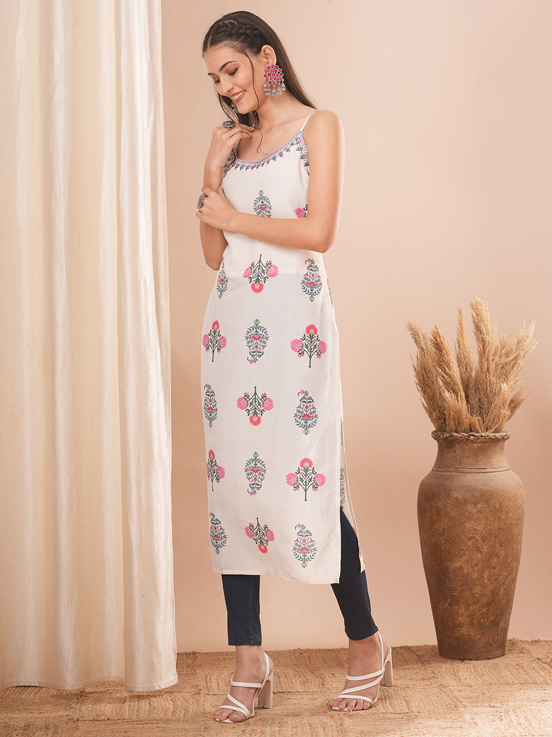 Ethnic Printed & Embroidered Straight Fit Kurta - Off White