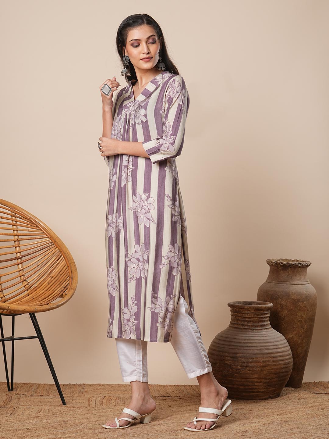 Abstract Floral Stripes Printed A-Line Pleated Kurta - Lavender
