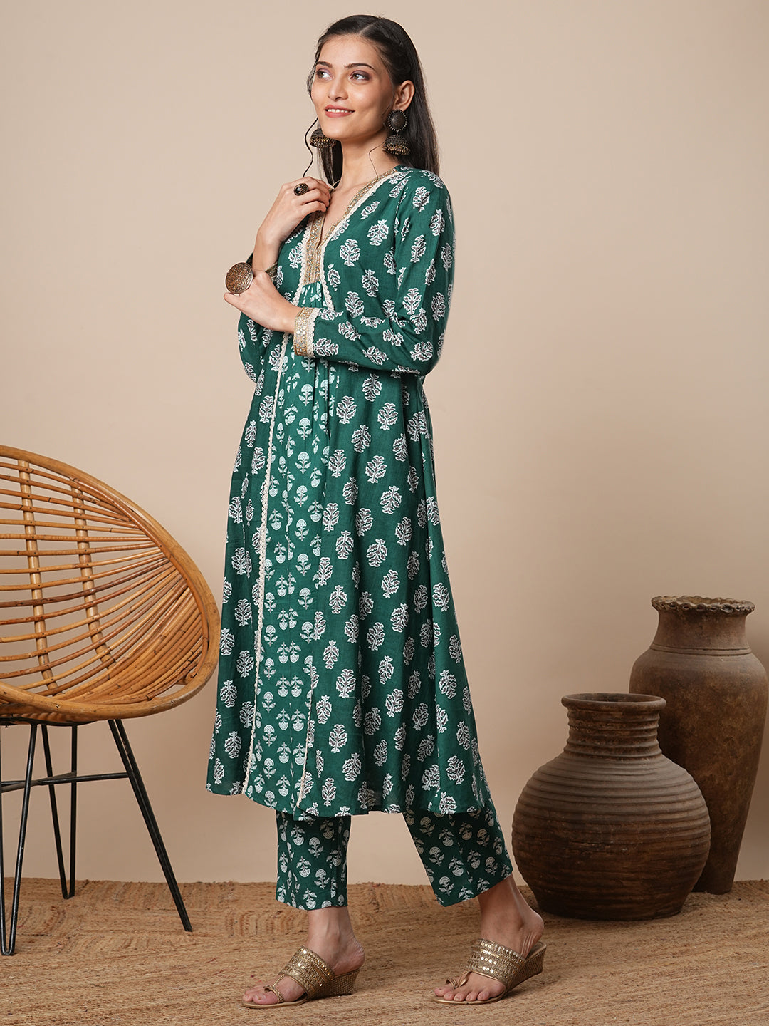 Ethnic Floral Printed A-Line Paneled Kurta with Pant - Green