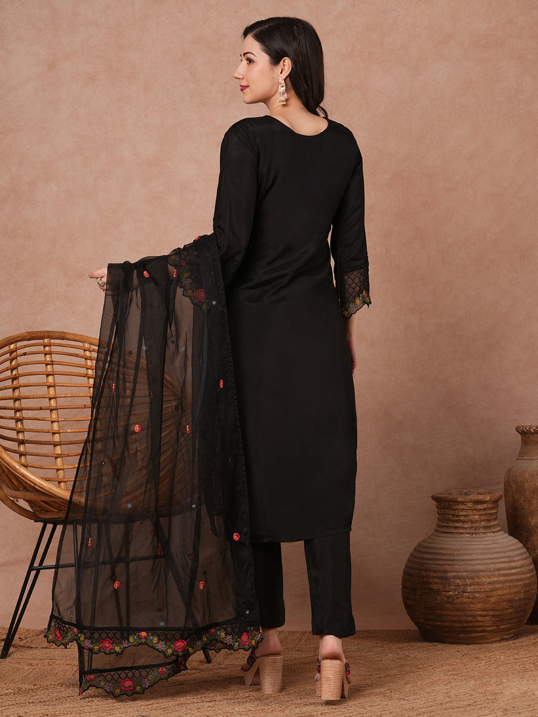 Solid Floral Embroidered Straight Fit Kurta with Pant and Dupatta - Black