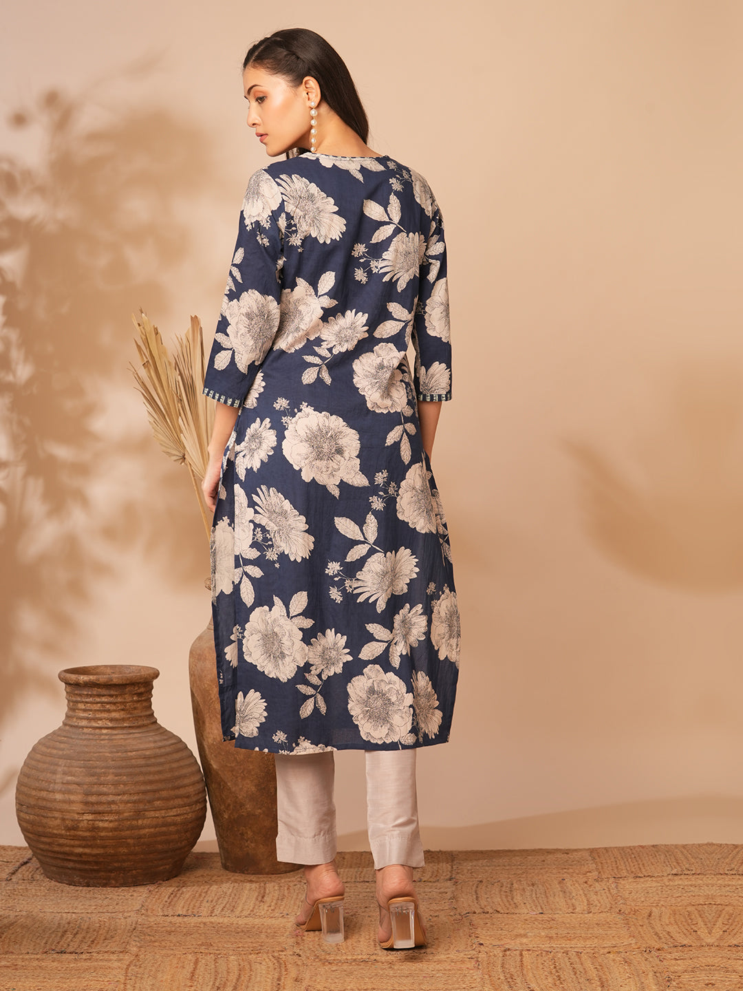 Ethnic Floral Printed & Kantha Embroidered Straight Fit Kurta - Blue