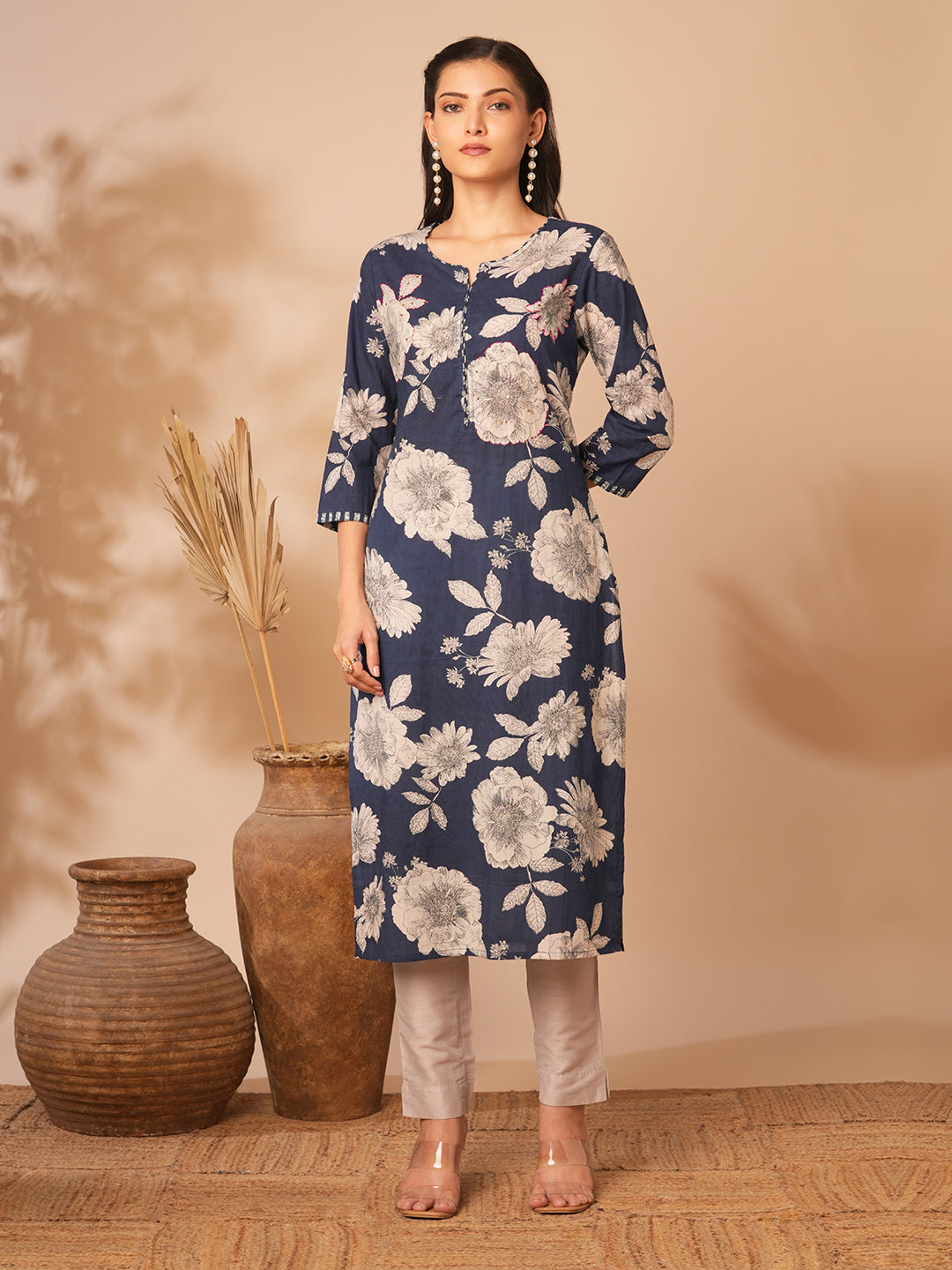 Ethnic Floral Printed & Kantha Embroidered Straight Fit Kurta - Blue