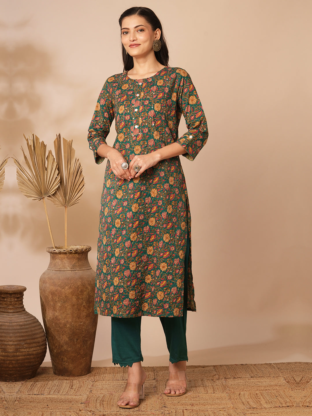 Ethnic Floral Printed Straight Fit Pin Tucked Kurta - Green