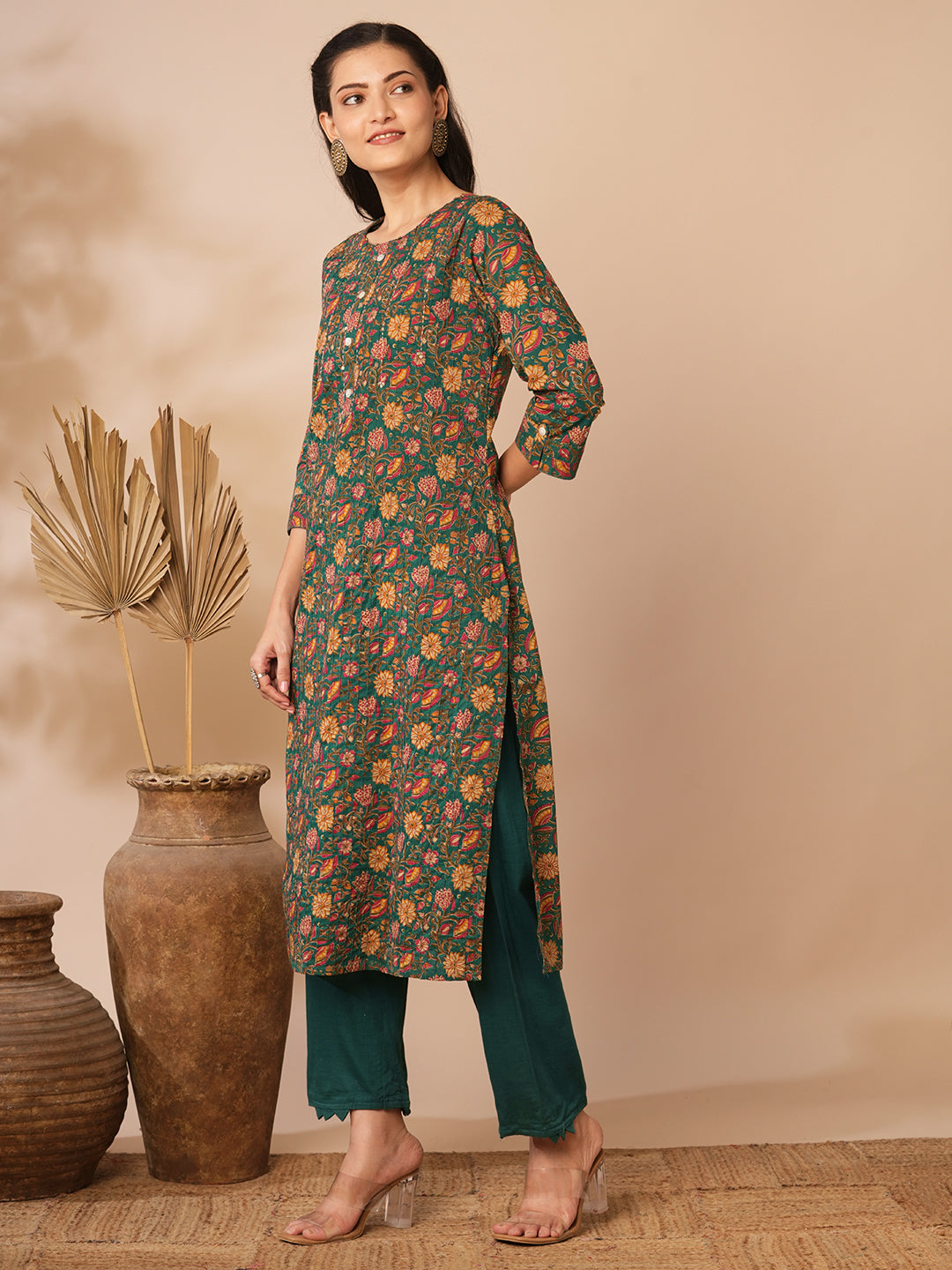 Ethnic Floral Printed Straight Fit Pin Tucked Kurta - Green