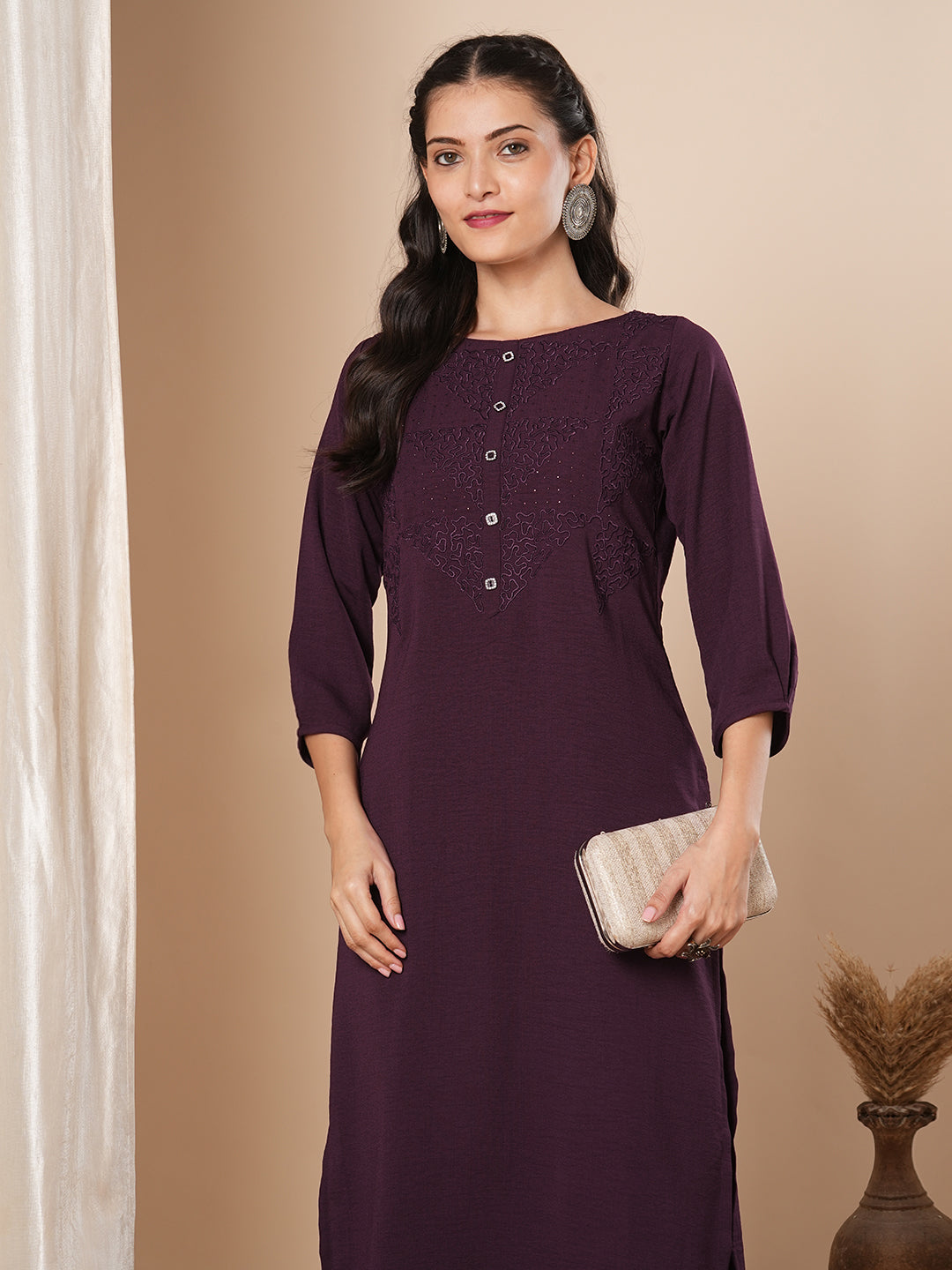 Solid Floral Embroidered Straight Fit Kurta - Burgundy