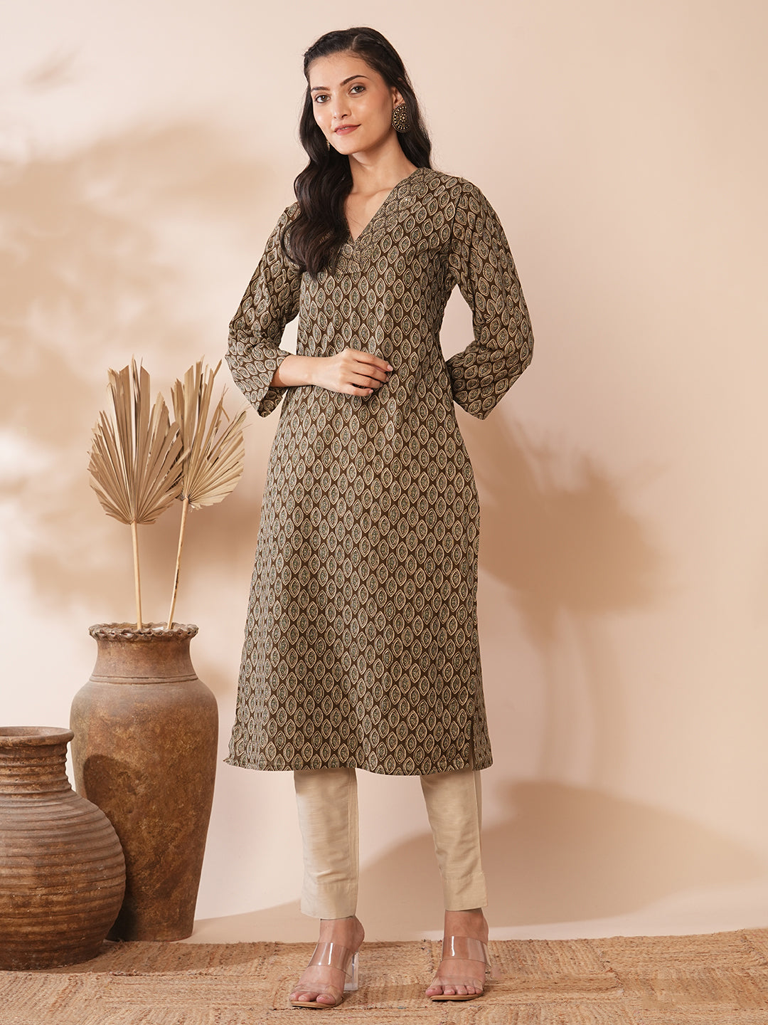 Ethnic Floral Printed Straight Fit Kurta - Brown