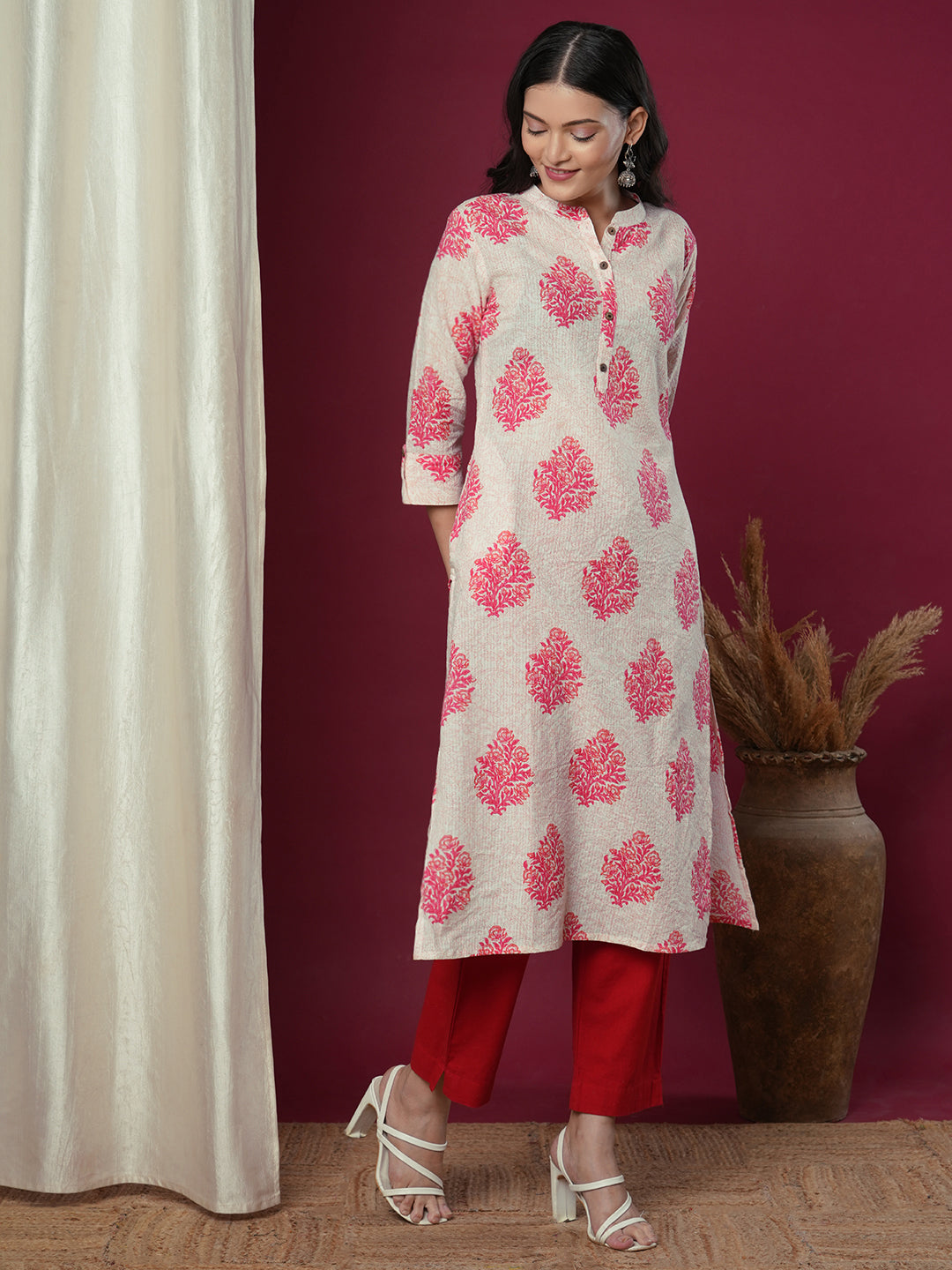 Ethnic Floral Printed Straight Fit Kurta - Off White