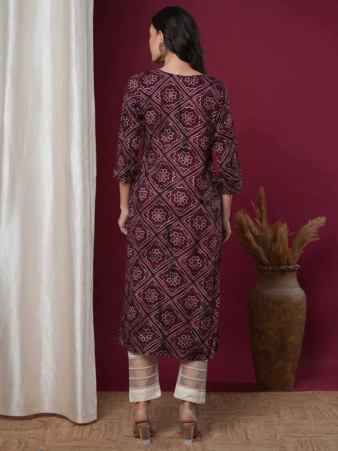 Ethnic Bandhani Printed & Embroidered Straight Fit Kurta - Magenta