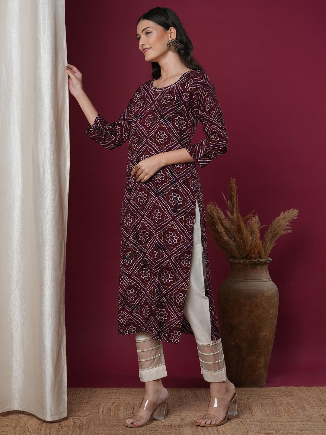 Ethnic Bandhani Printed & Embroidered Straight Fit Kurta - Magenta
