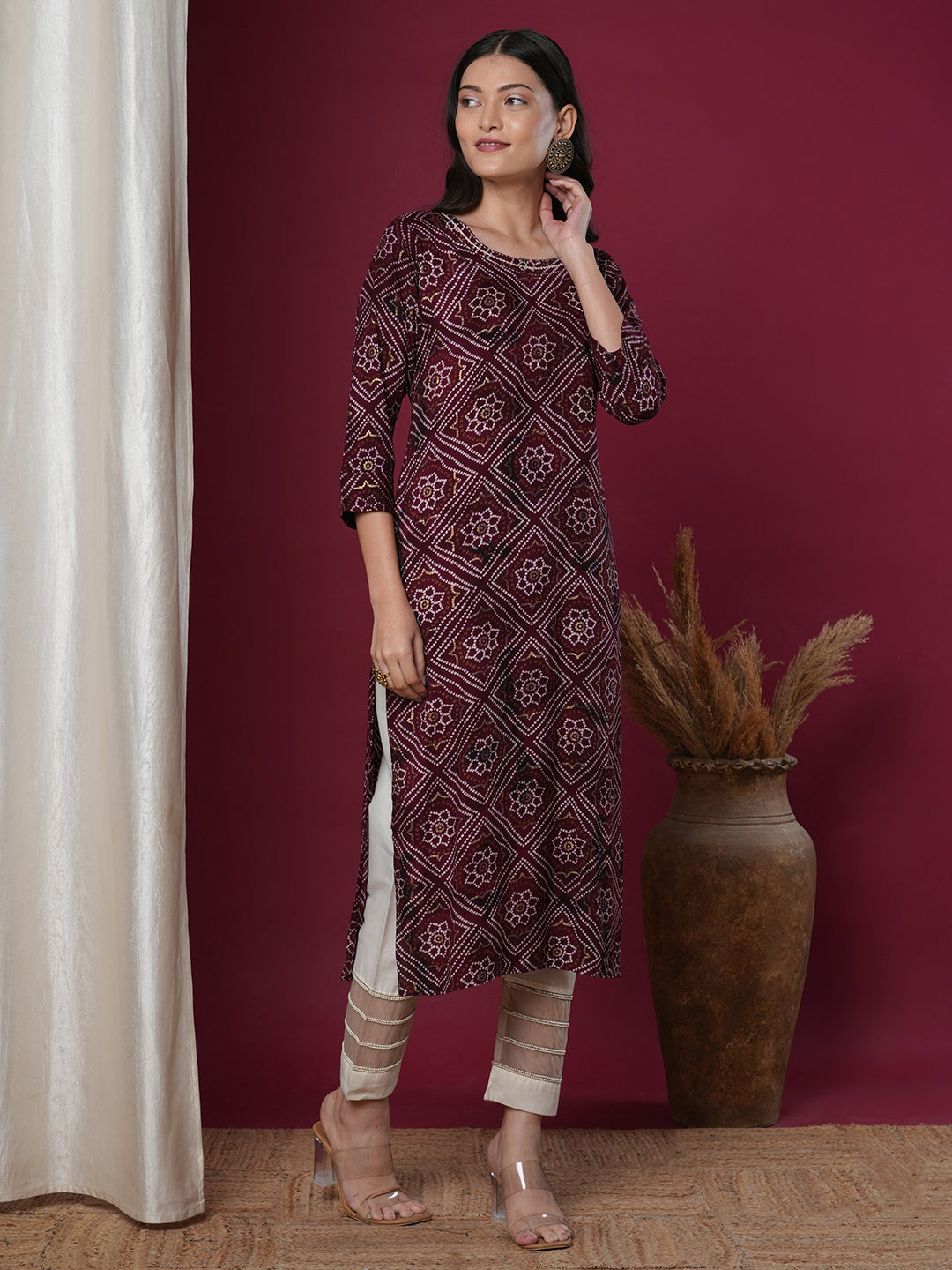 Ethnic Bandhani Printed & Embroidered Straight Fit Kurta - Magenta