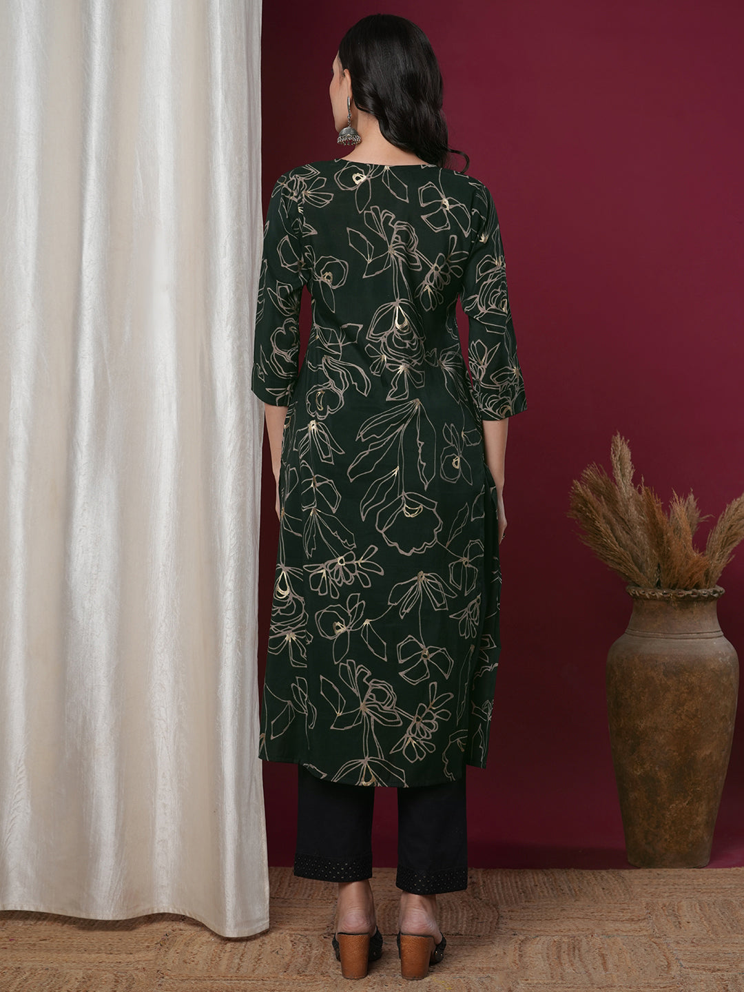 Abstract Floral Printed & Embroidered Straight Fit Kurta - Green
