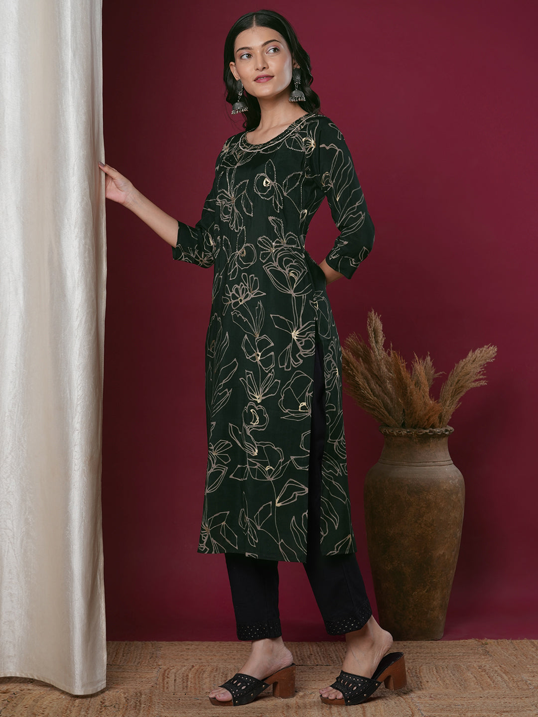Abstract Floral Printed & Embroidered Straight Fit Kurta - Green