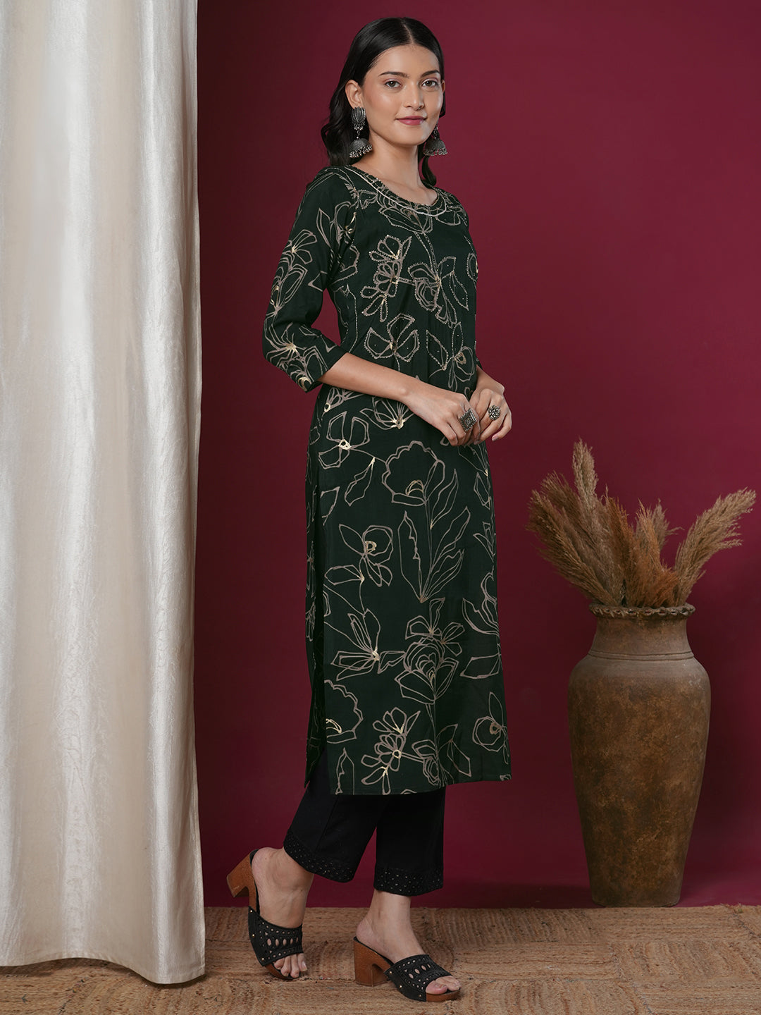 Abstract Floral Printed & Embroidered Straight Fit Kurta - Green