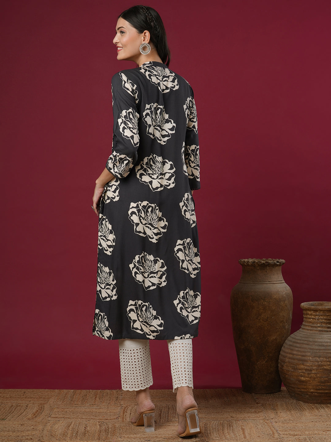 Ethnic Floral Printed & Embroidered Straight Fit Kurta - Grey