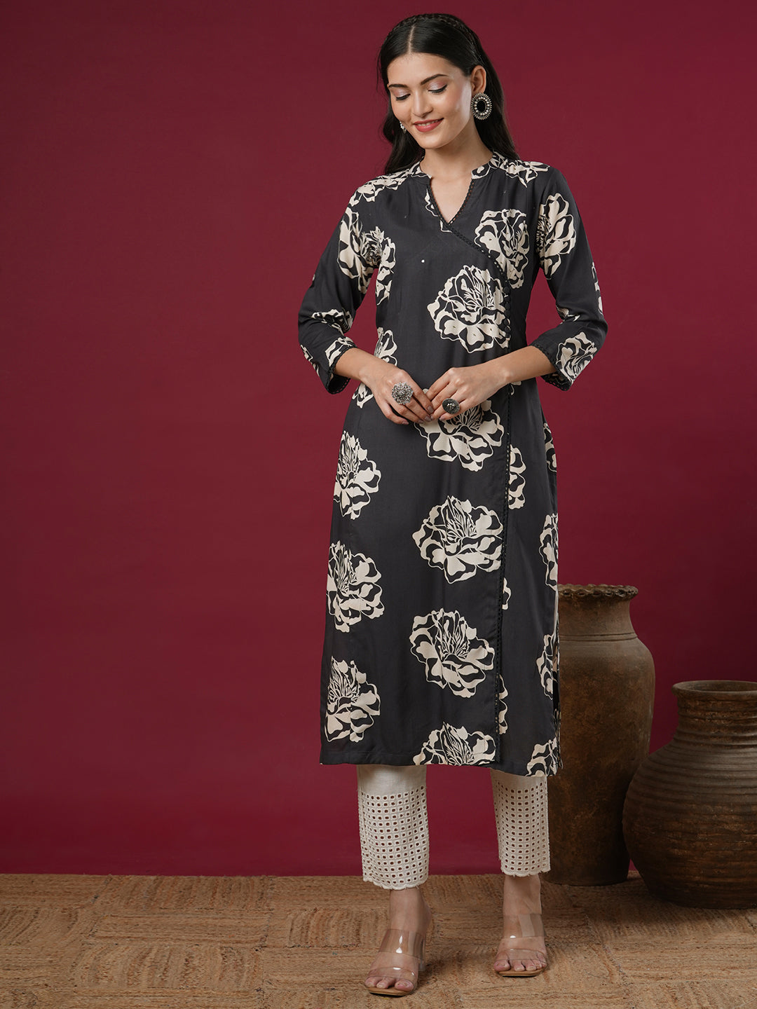 Ethnic Floral Printed & Embroidered Straight Fit Kurta - Grey