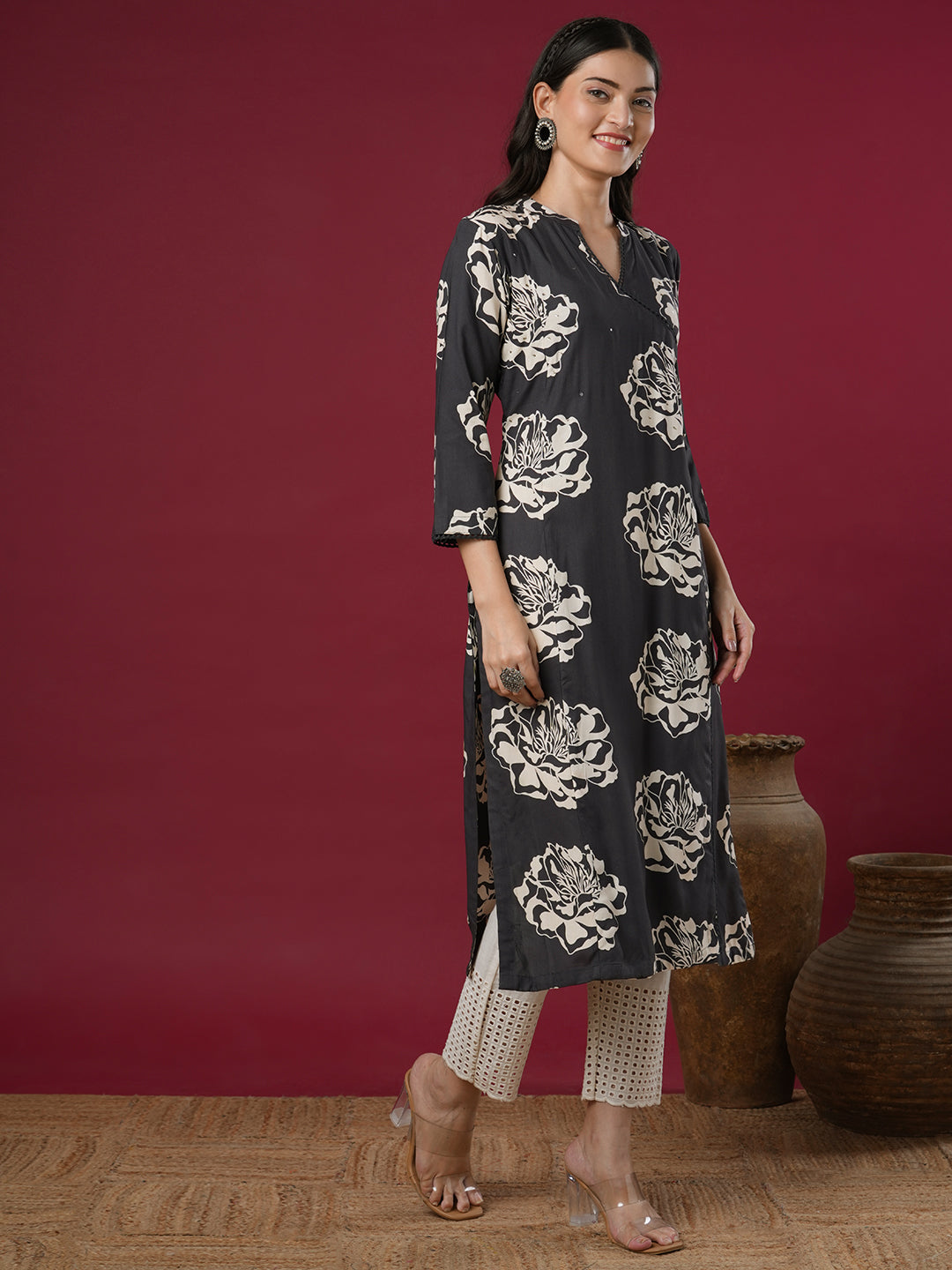 Ethnic Floral Printed & Embroidered Straight Fit Kurta - Grey
