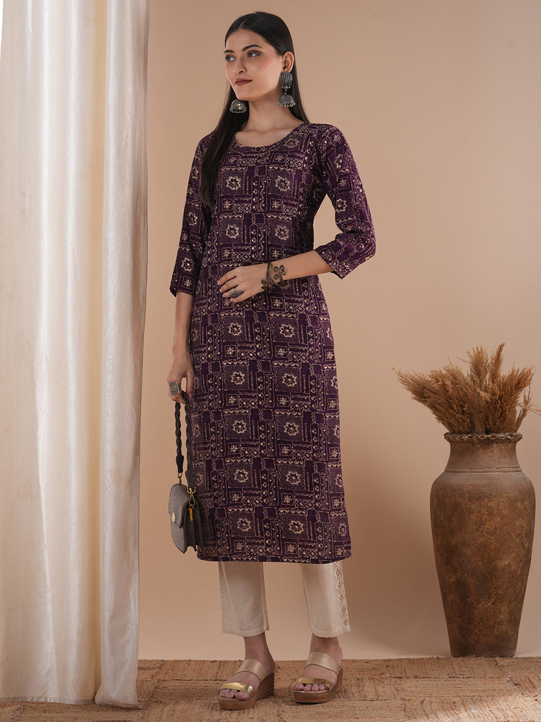 Ethnic Floral Printed Straight Fit Kurta - Purple