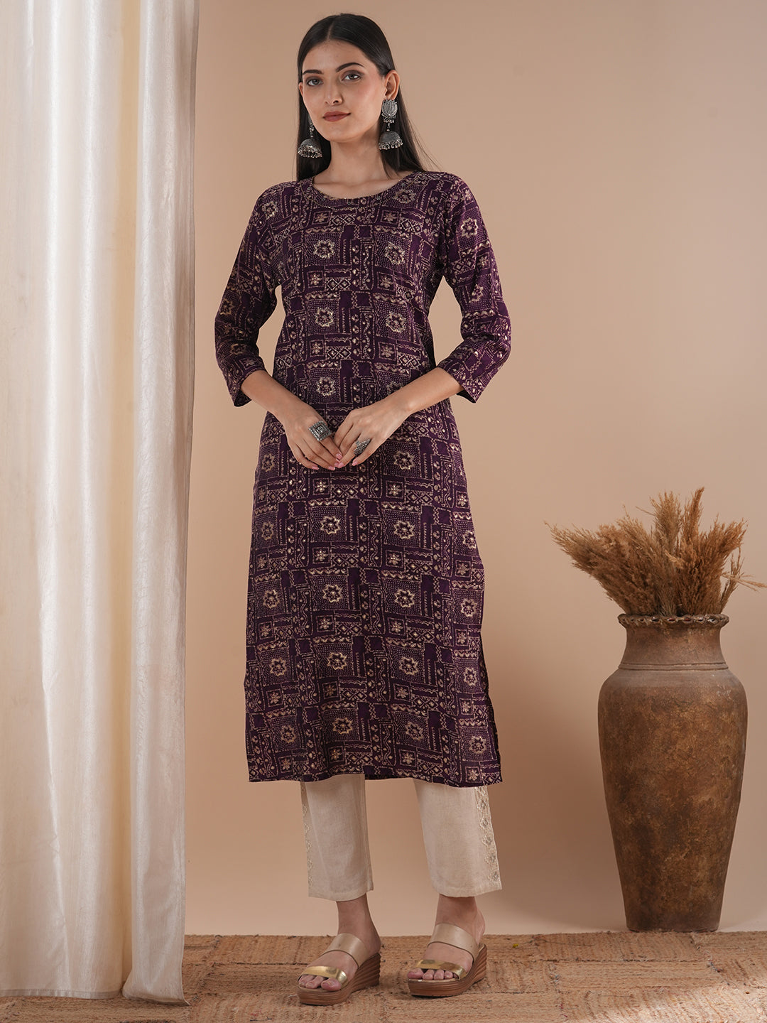 Ethnic Floral Printed Straight Fit Kurta - Purple