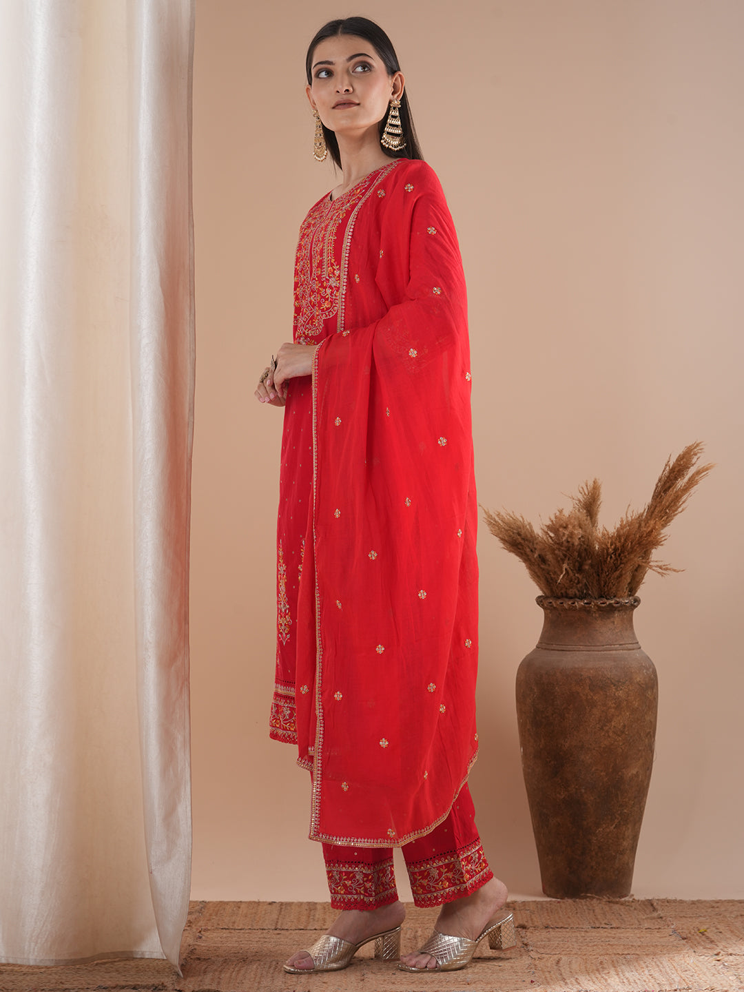 Solid Ethnic Floral Embroidered Kurta with Pant and Dupatta - Red