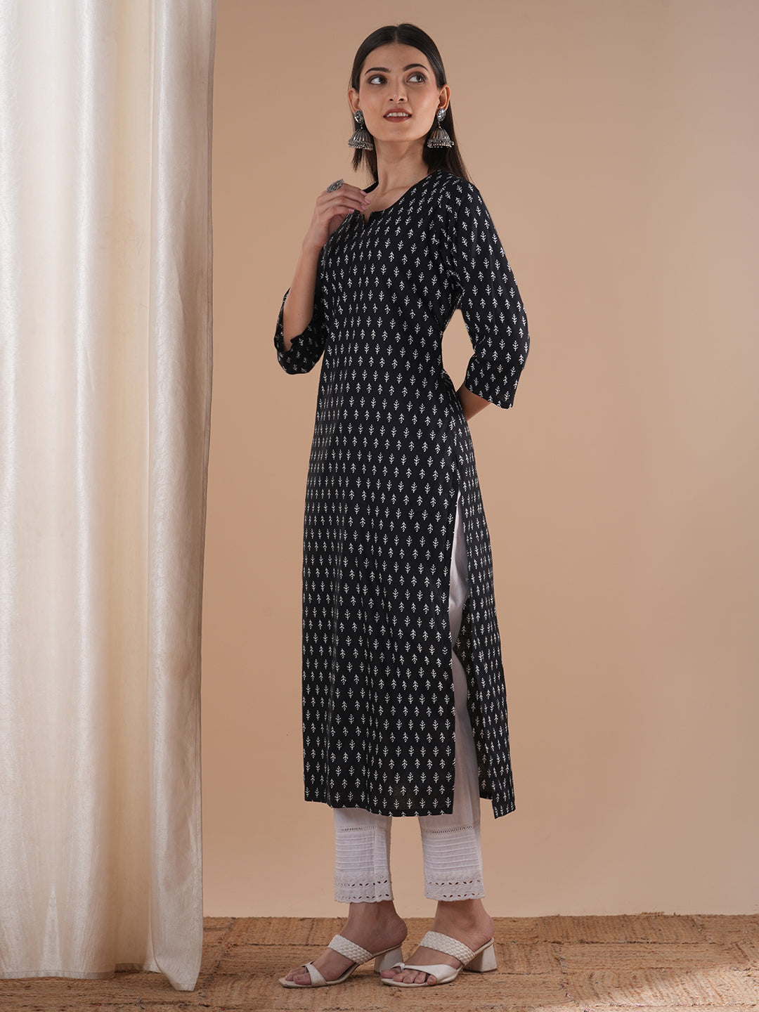 Ethnic Printed & Embroidered Straight Fit Kurta - Black