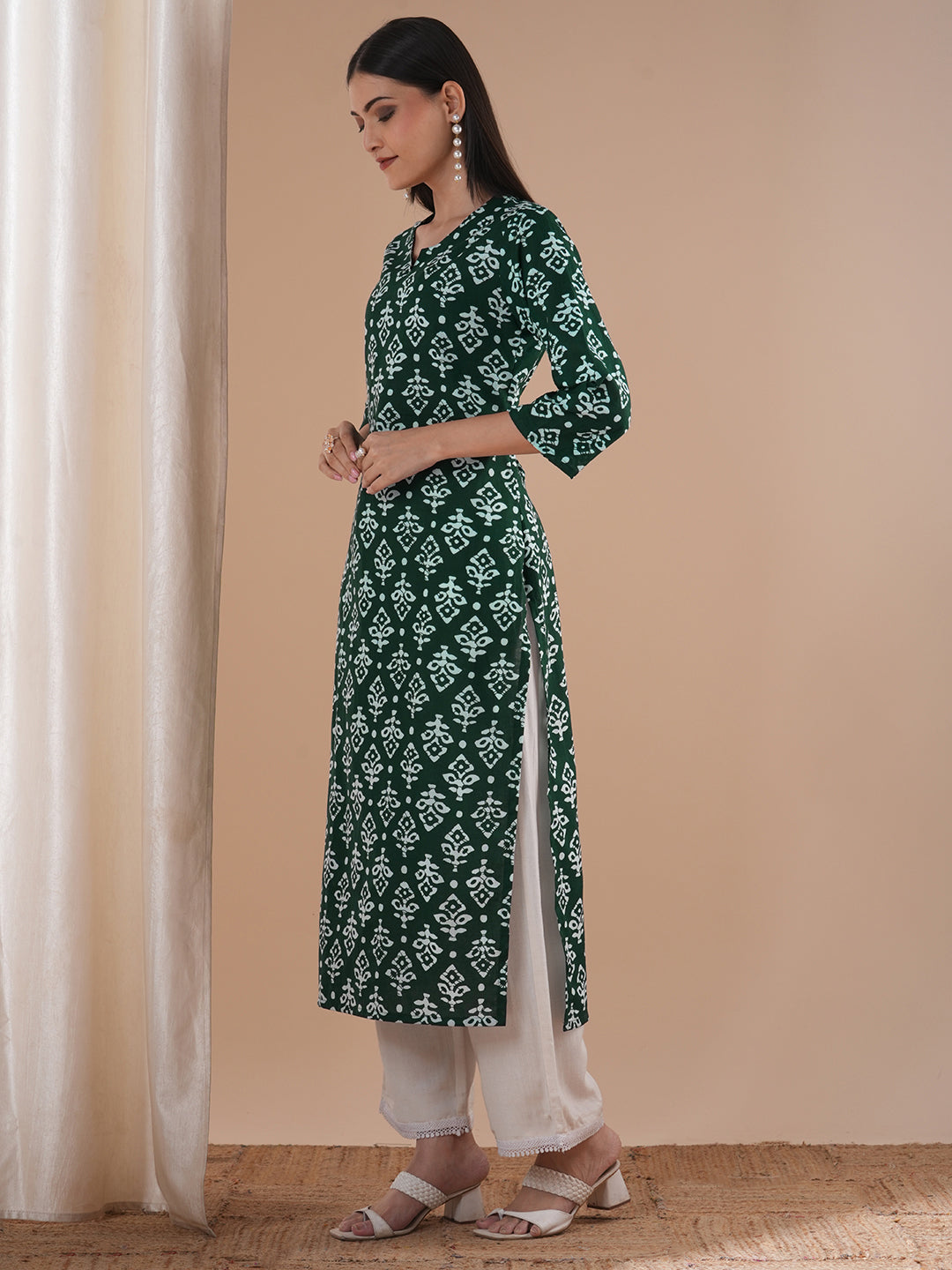 Ethnic Printed & Embroidered Straight Fit Kurta - Green