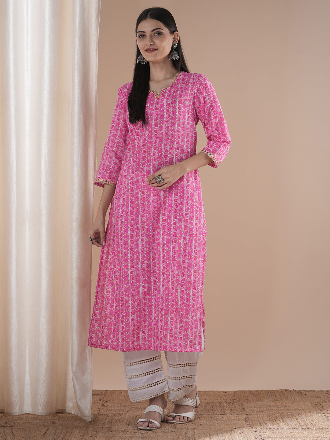 Ethnic & Printed & Embroidered Straight Fit Kurta - Pink